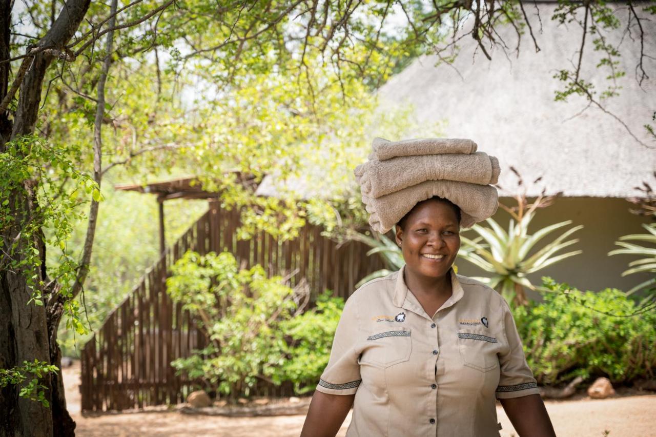 Kambaku Safari Lodge Timbavati Game Reserve Eksteriør bilde