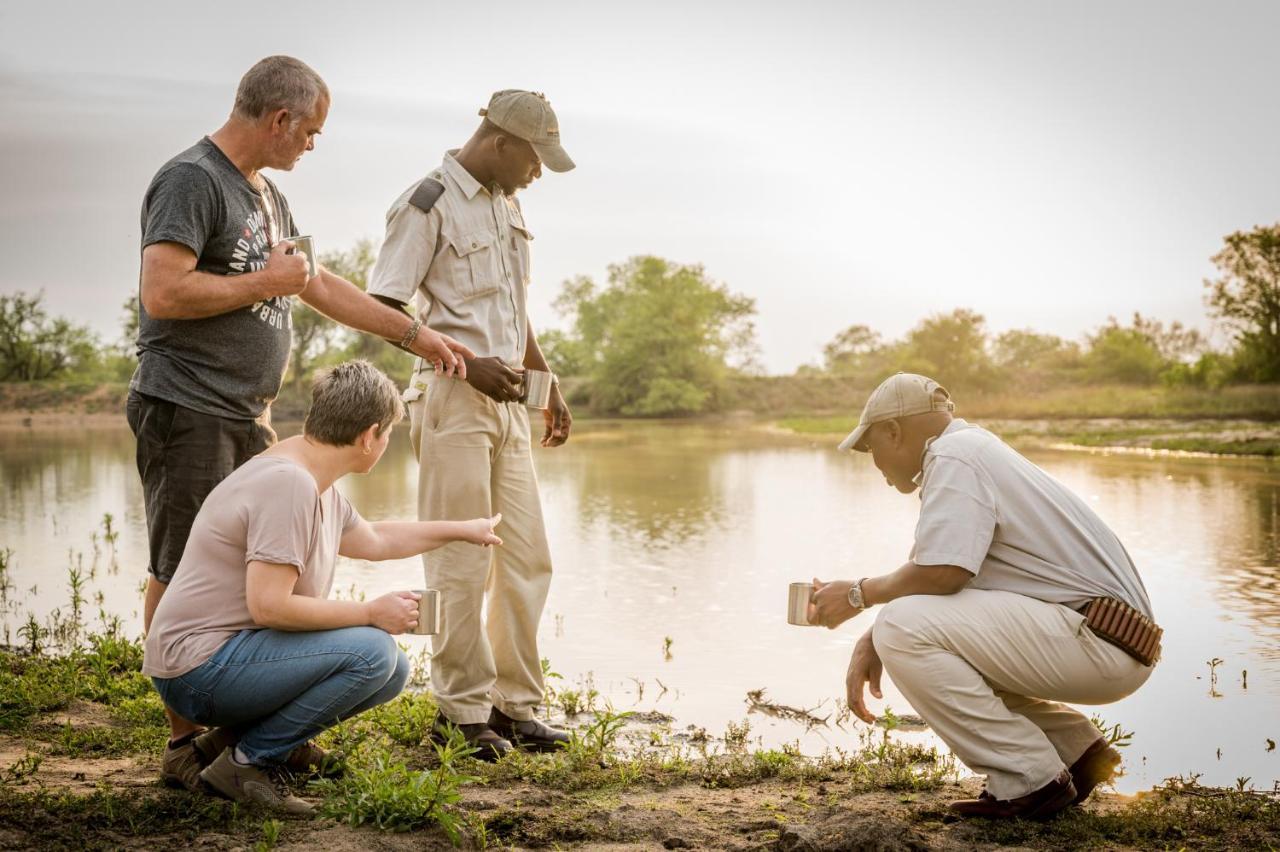 Kambaku Safari Lodge Timbavati Game Reserve Eksteriør bilde